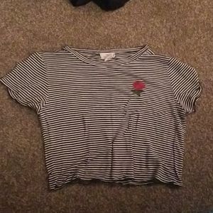 Cropped tee shirt